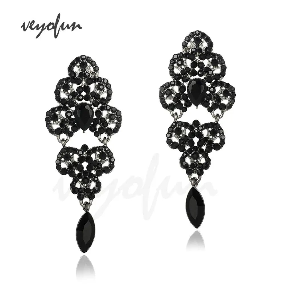 Veyofun Vintage Rhinestone Dangle Earrings Hollow out Drop Earrings Fashion Jewelry for Women