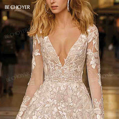 White Bridesmaid Dresses: Wedding Dress V-neck Long Sleeve A-Line Gorgeous