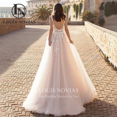 White Bridesmaid Dresses: Wedding Dress V-Neck Backless Beaded Flowers Sparkling