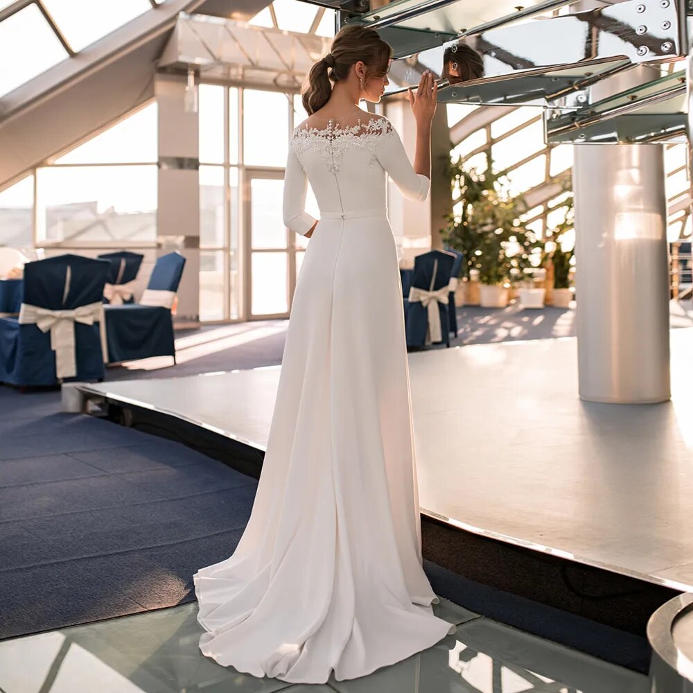 White Bridesmaid Dresses: Wedding Dress Elegant Boat Neck 3/4 Sleeves Beading