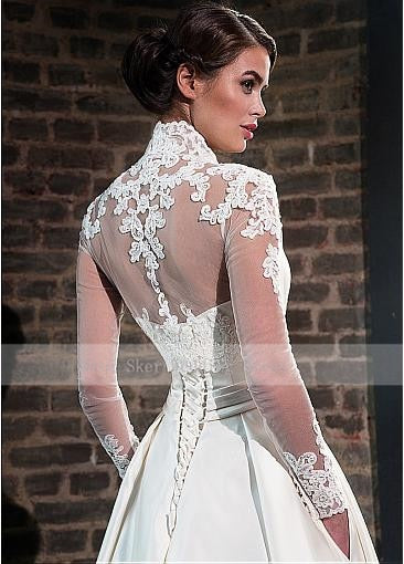 White Bridesmaid Dresses: Elegant Sweetheart Satin Wedding Dress with Jacket