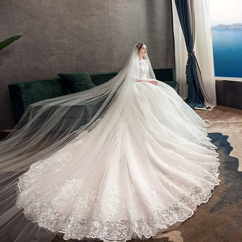 White Bridesmaid Dresses: Wedding Dress With Big Train High Neck Half Sleeve