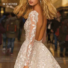 White Bridesmaid Dresses: Wedding Dress V-neck Long Sleeve A-Line Gorgeous