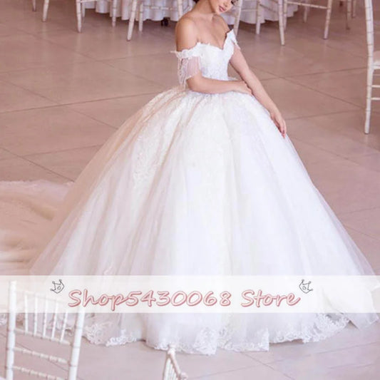 White Bridesmaid Dresses: Wedding Dresses Elegant Off Shoulder Tulle Bridal