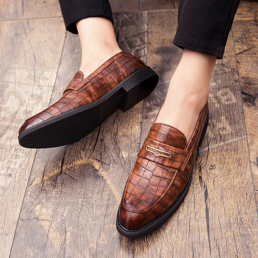 Fashion Pointed Toe Dress Shoes slip on Men Leopard Loafers