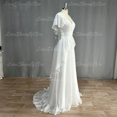 White Bridesmaid Dresses: Boho V-Neck Wedding Dresses Chiffon A Line Short Sleeves