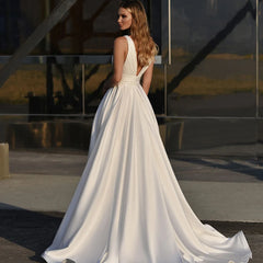 White Bridesmaid Dresses: A-Line Wedding Dress Satin Side Slit Floor Length