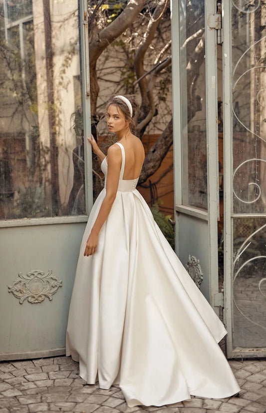 White Bridesmaid Dresses: Simple Wedding Dresses With Pockets Long Satin Spaghetti
