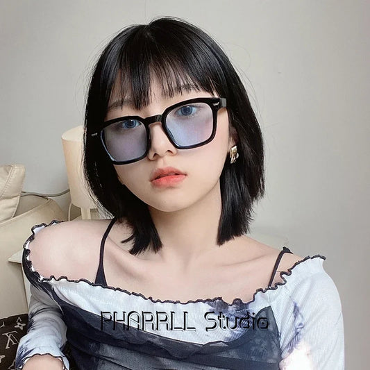 Vintage Sunglasses Wome Sun Glasses UV Protection Ultralight Eyewear Fashion Luxury PC Unisex Outdoor Glasses