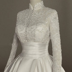 White Bridesmaid Dresses: Long Sleeves White Wedding Dress Ball Gown Floor Length