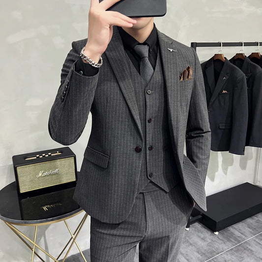 Tuxedo for Mens: Men's Striped 3-Piece Slim Fit Suit Set - Blazer, Waistcoat & Pants