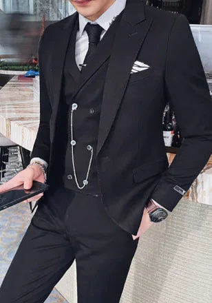 Tuxedo for Mens: Best Man Groom Large Size Business Casual Suit Three-piece Wedding