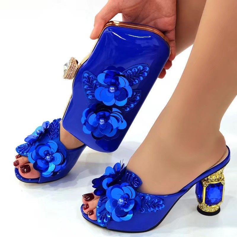Matching Shoes and Bags: Gold Women Shoes Match Purse With Rhinestones And Beads