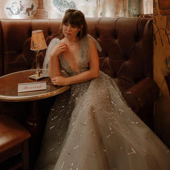Homecoming Dresses: V-Neck Luxury Dubai Silver Gray Evening Dress for Women
