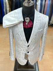 Tuxedo for Mens: Floral Printed Wedding Men Suit Three-Piece Slim Fit Stage