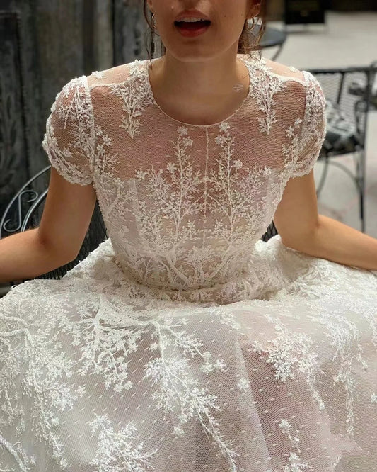 White Bridesmaid Dresses: Wedding Dresses O-Neck Short Sleeves Bridal Gowns Lace