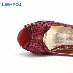 Matching Shoes and Bags: High Heels Ladies Sandal Matching Bag Set For Wedding