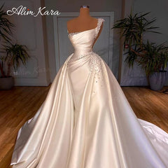 White Bridesmaid Dresses: Wedding Dresses for women Pearls Mermaid Detachable