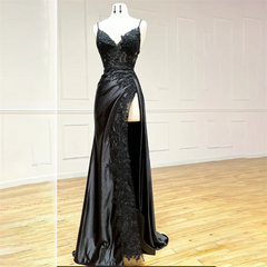Homecoming Dresses: Women's Evening Dress Appliques Lace Formal Gown