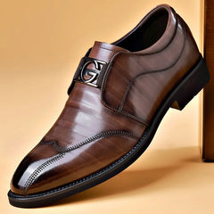 Elegant Man Business Formal Social Shoe Male England Casual Loafers Black Brown