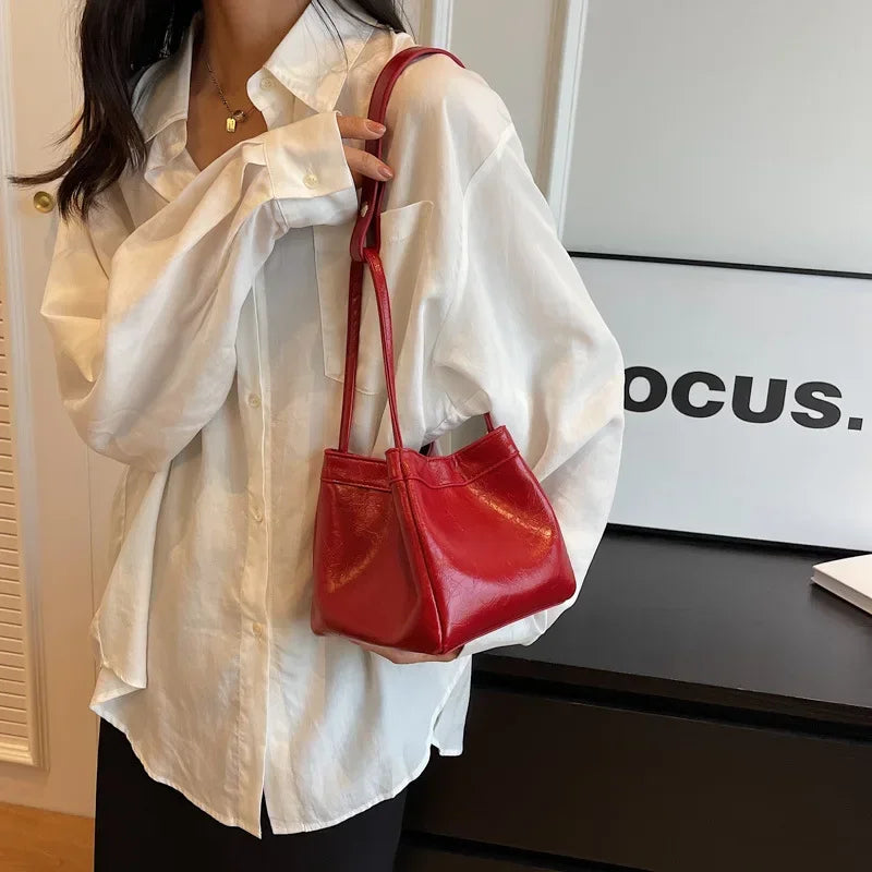 Design Sense Red Women Fashion Texture Shoulder Bag Popular
