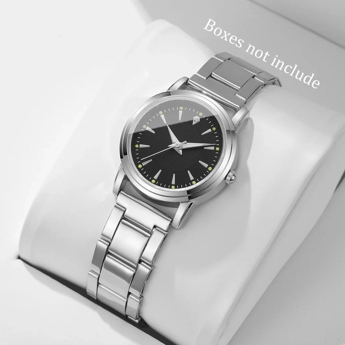 Fashion Women Watches Casual Alloy Band Simple Dial Analog Quartz Wristwatch(Without Box)