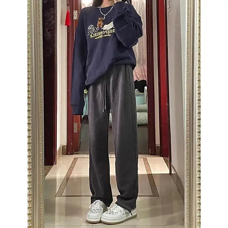 Deeptown Baggy Sports Sweatpants Woman Oversize Casual Jogger Korean Fashion Loose Pants America Jogging White Straight Trousers
