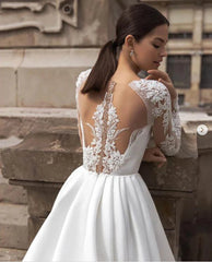 White Bridesmaid Dresses: Wedding Dresses Long Sleeve Lace Bride Gowns Illusion Back