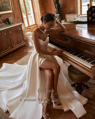 White Bridesmaid Dresses: Wedding Dresses Detachable Long Sleeves Mini Lining