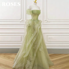 Homecoming Dresses: Green Prom Dress Appliques Tulle Celebrity Dresses