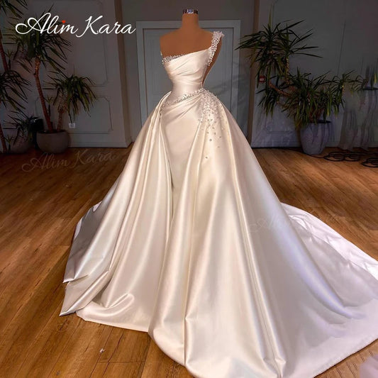 White Bridesmaid Dresses: Wedding Dresses for women Pearls Mermaid Detachable