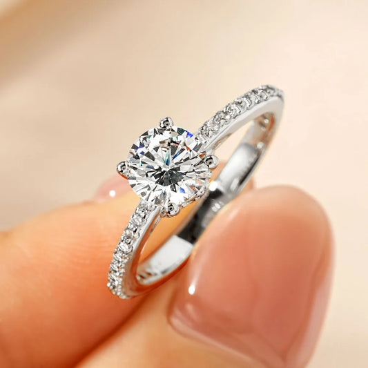 New Fashion Light Luxury Diamond Ring Women's Moissanite Design Ring Women's 2026 Classic