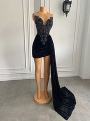 Homecoming Dresses: Women Homecoming Gowns Black Velvet Short Prom Dresses