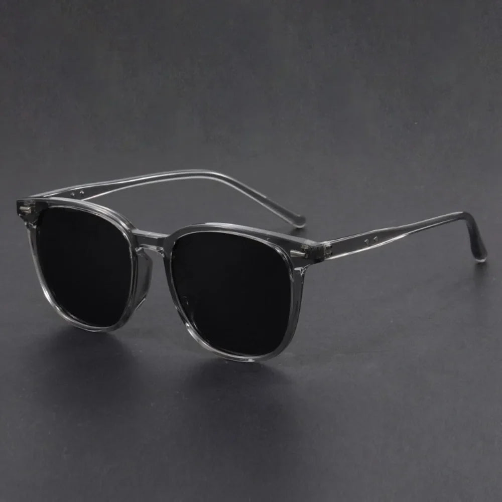 Male and female ultralight round sunglasses driving fishing UV polarized fashion glasses