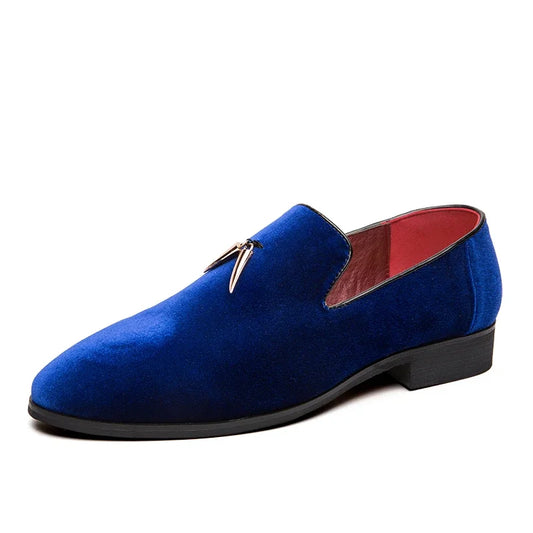 Luxury Designer Fashion Pointed Black Blue Red Velvet Shoes Men Casual Loafers