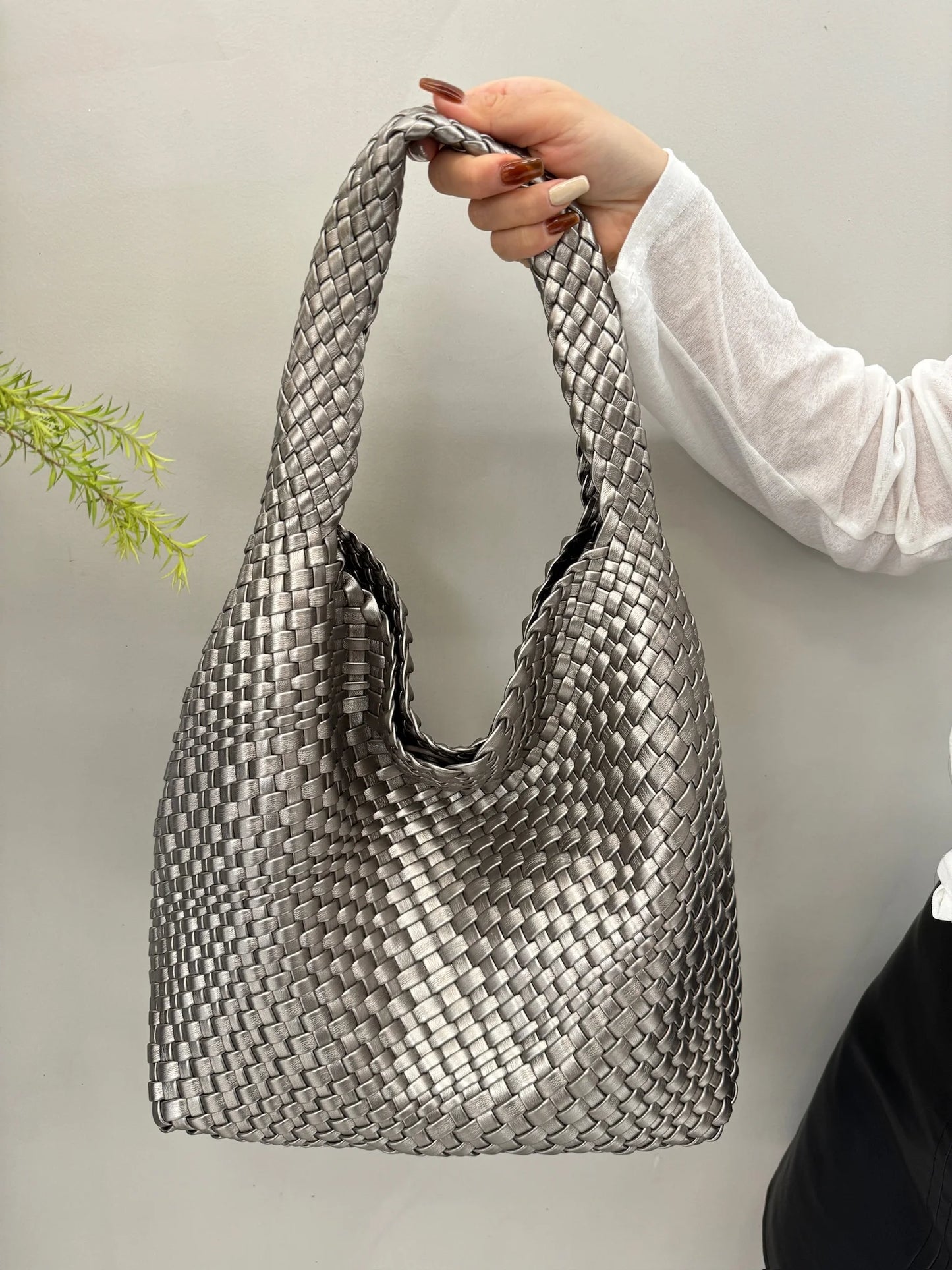 Designer Hand knitting bag PU Large women's Woven tote bag Mistress gift luxury bag