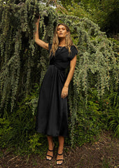 Evening Dresses: Women Clothing High-end Satin Binding Elegant Drape