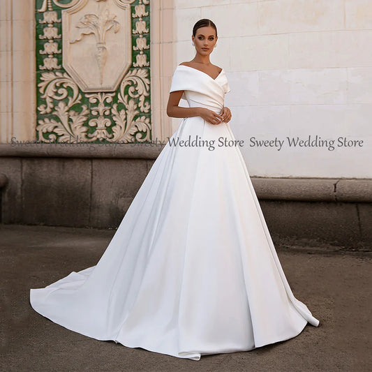 White Bridesmaid Dresses: Ball Gown Wedding Dresses Off The Shoulder V Neck