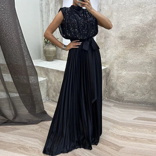 Evening Dresses: Elegant Backless Pleated Evening Dresses Women