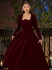 Formal attire Dresses: Vintage Christmas Red Velvet Dress Square Collar Evening Party