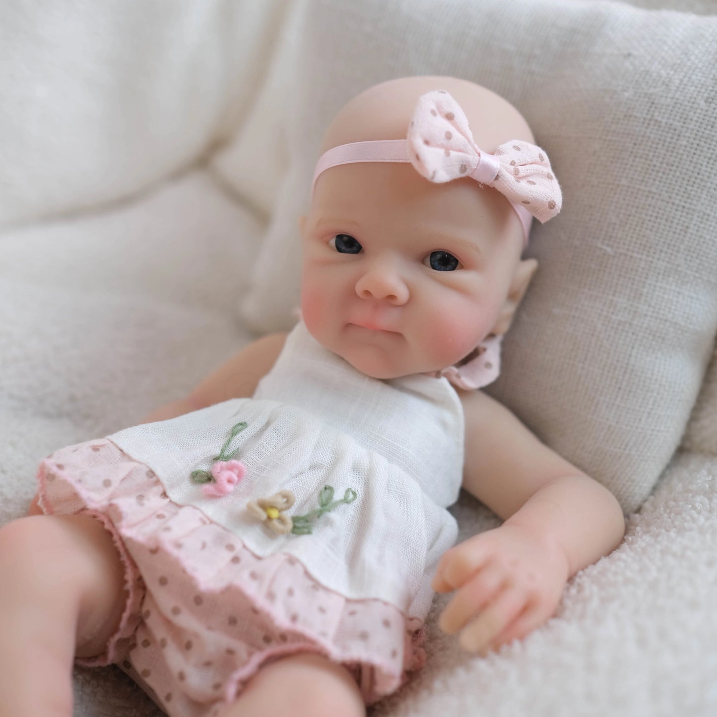 NPK 8inch Squishy Elastic Platinum Silicone Baby Doll Bettie Girl Soft Solid Weighted 320 Grams
