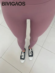 Spring Seamless Shark Leggings Women Mid-High Waist Tight Leggings