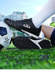 Professional Men Soccer Shoes Adult Football Sneakers Indoor Futsal Ultralight