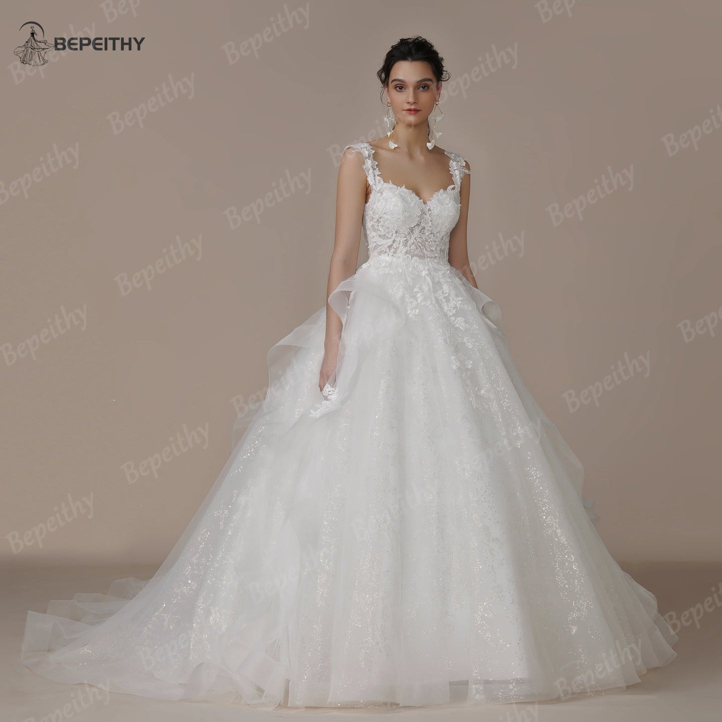 White Bridesmaid Dresses: Wedding Dresses For Bride Sleeveless Court Train Appliques