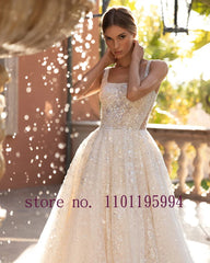 White Bridesmaid Dresses: Crystal Sequins Shiny 2 Pieces Wedding Dresses