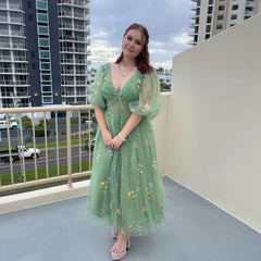 Evening wear Dresses: Green Prom Dress Puff Long Sleeve Evening Women Outfit