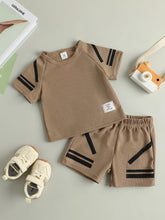 Children’s Summer New Arrival Boys’ Casual Irregular Striped Short-Sleeved T-Shirt and Shorts Sport Set