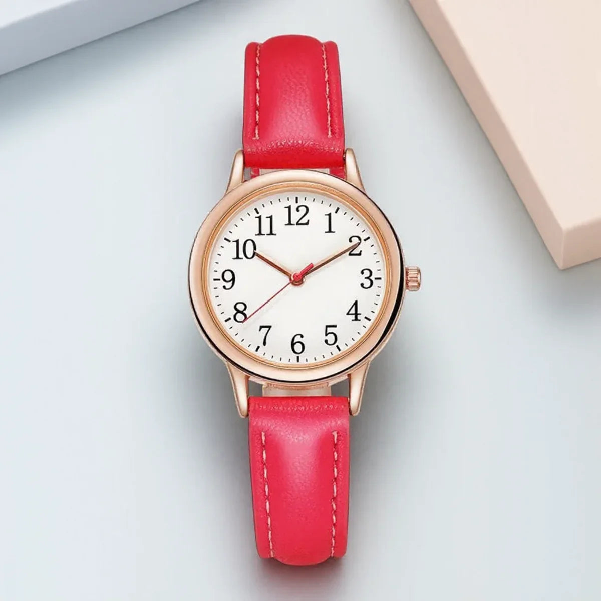 Women Quartz Watch Fashion Simple Dial Thin Bracelet Easy to Read Numerals Ladies Wristwatch Casual Stylish Watch for Women