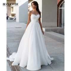White Bridesmaid Dresses: Wedding Dress Satin Pearls A-Line Chic Sweetheart