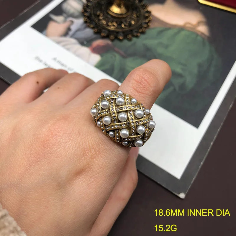 NISHIZAWA Pearls Stud Earrings for Women Inlaid Rhinestones Palace Style Elegant Jewelry Geometric Hyperbole Aretes De Mujer